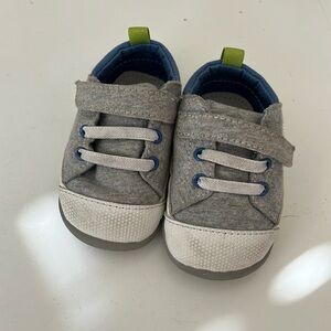 Gently used baby shoes